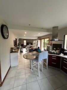 4 cuisine sejour - A VENDRE MAISON A SAINT RENAN (29290)